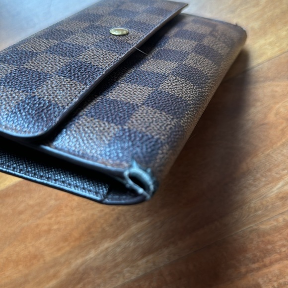 LOUIS VUITTON Porte Tresor International Trifold Long Wallet - Picture 2 of 7